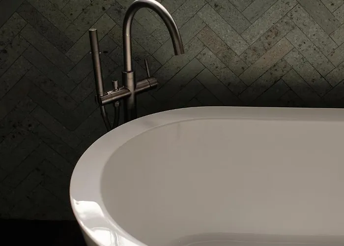 New Little Ripper Boutique Hotel 3*