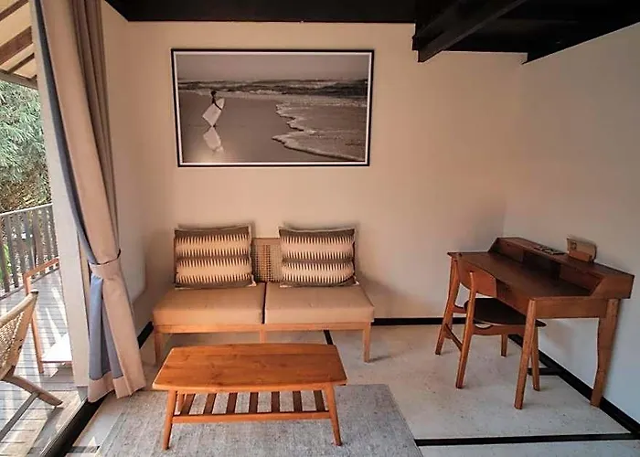 New Little Ripper Boutique Tanah Lot
